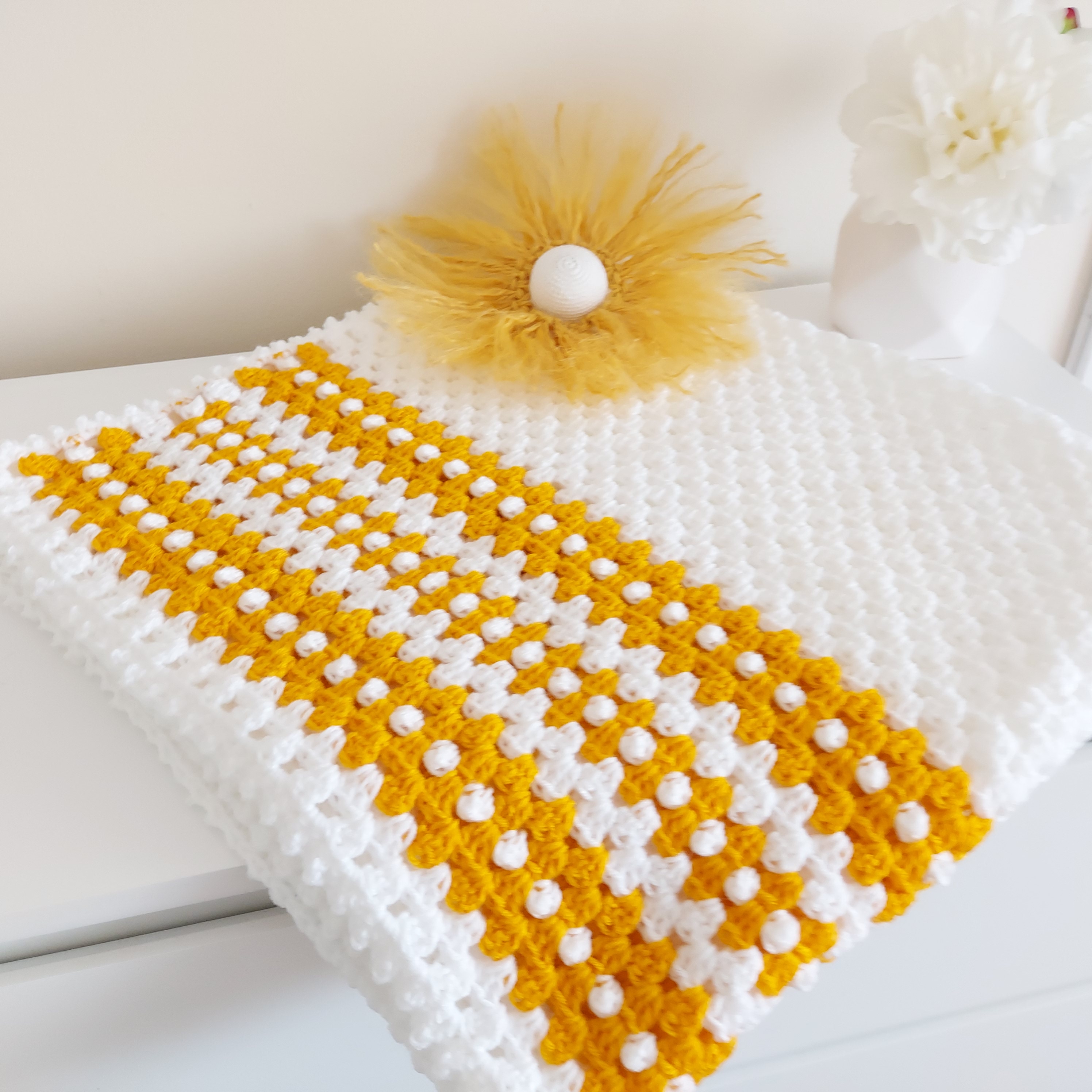 Crochet Baby Blanket & Wallart - Baby Shower Gift Idea